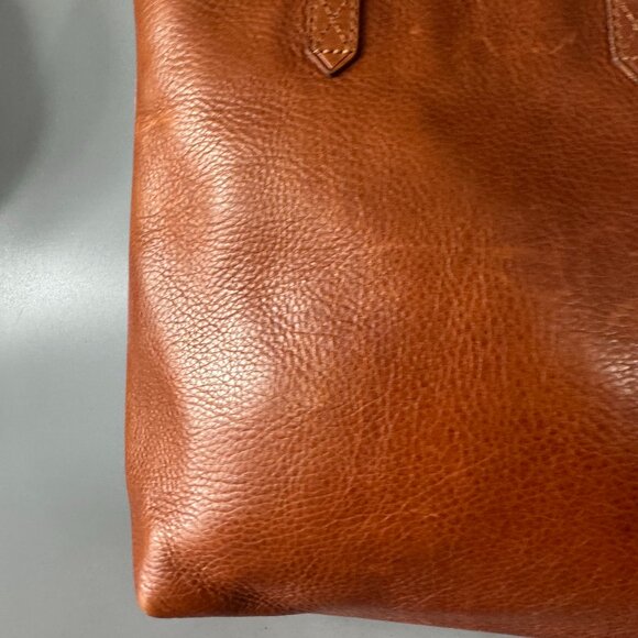Madewell The Zip-Top Transport Crossbody Bag in English Saddle Brown Leather - Picture 2 of 14